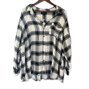 Lane Bryant, Black & White Plaid Button-Up Top NWT 3X (Size 22/24)